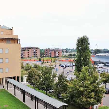 Sweet San Lazzaro Apartment *