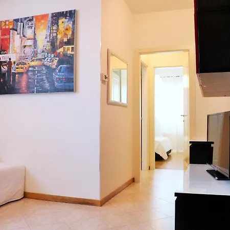 Sweet San Lazzaro Apartment *
