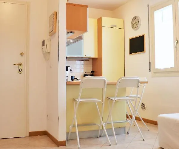 Sweet San Lazzaro سان لاتْسارو دي سافين